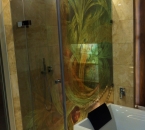 Kabina prysznicowa z nadrukowanym motywem graficznym
